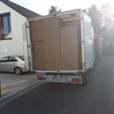 Express Möbeltransport München - Verladung im Transporter