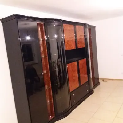 Möbelabbau München - Demontage von großen Schränken